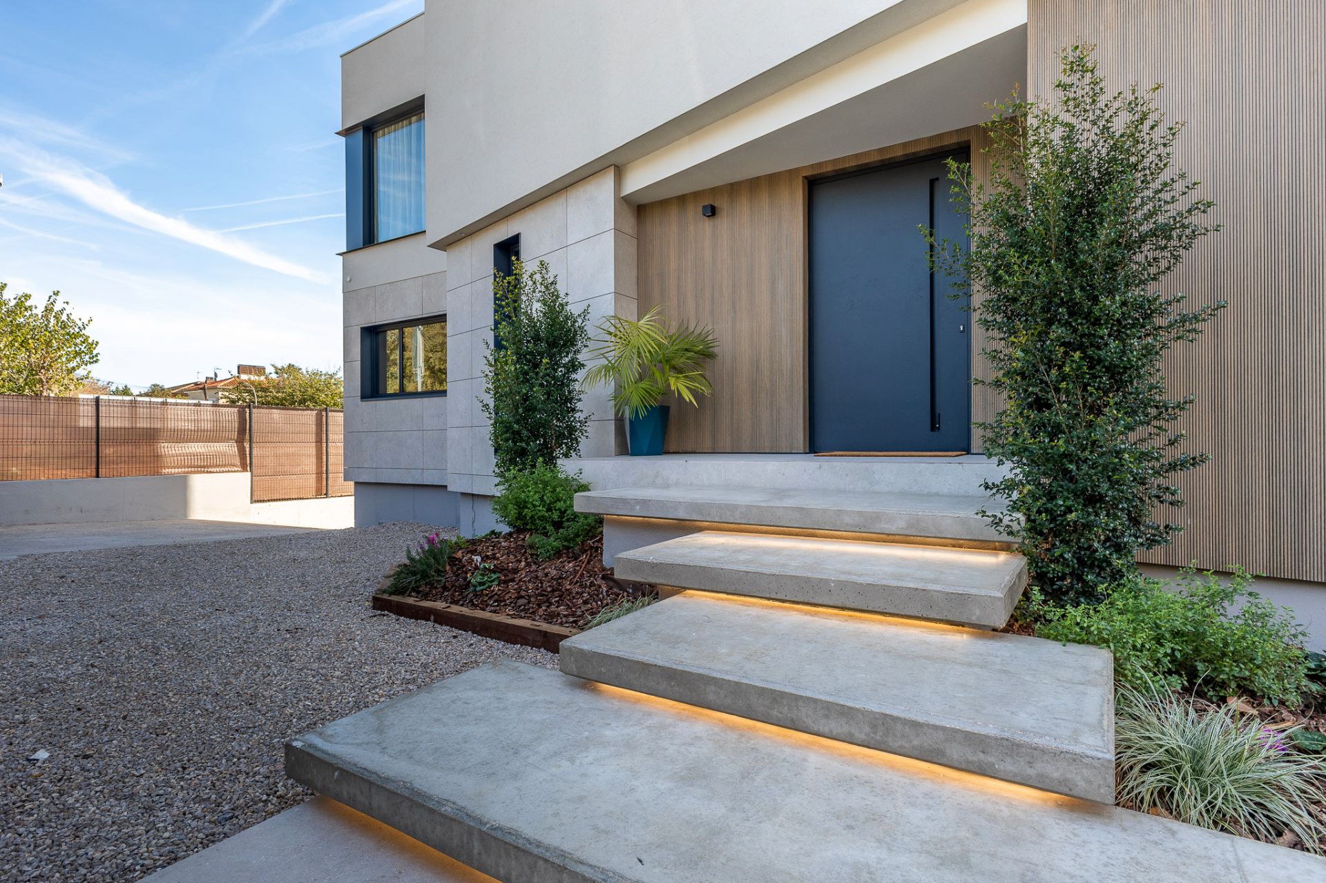 Vista exterior de Casa o xalet en venda en Sant Cugat del Vallès amb Aire condicionat, Calefacció i Jardí privat