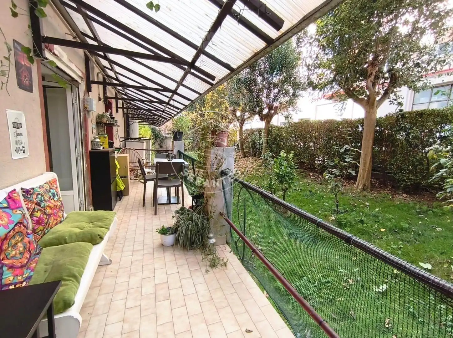 Flat for sale in Rochapea