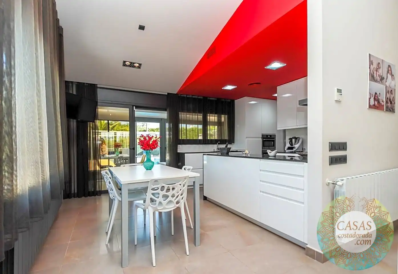 Cocina de Casa o chalet en venta en Tortosa con Aire acondicionado, Calefacción y Jardín privado