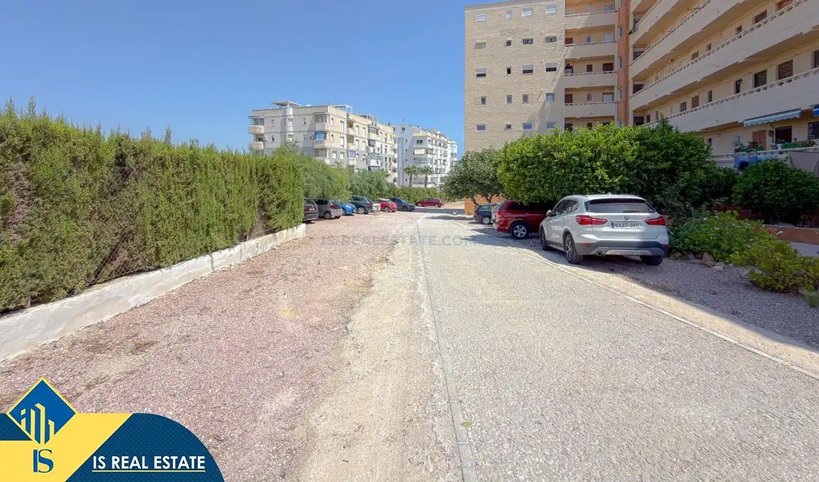 Parking of Study for sale in Torrevieja  with Heating, Terrace and Furnished