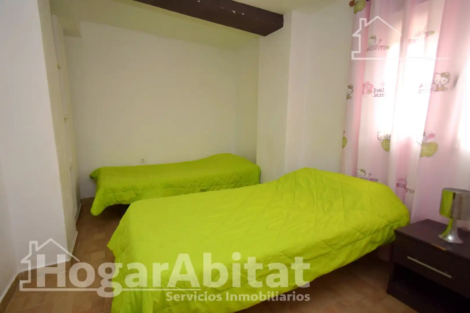 Habitación de Casa o chalet en venta en Llíria con Aire acondicionado, Calefacción y Jardín privado