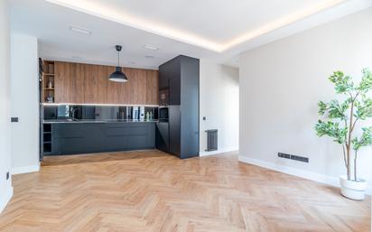 Kitchen of Flat for sale in  Madrid Capital