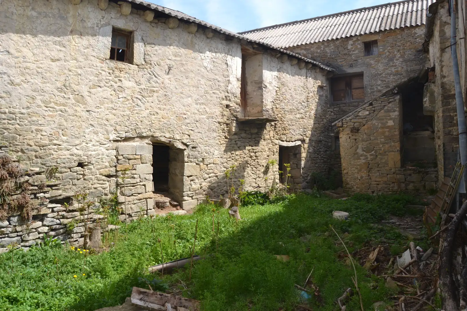 Exterior view of Country homes for sale in Sabiñánigo  with Private garden