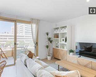 Living room of Flat to rent in Badalona  with Air Conditioner, Heating and Furnished