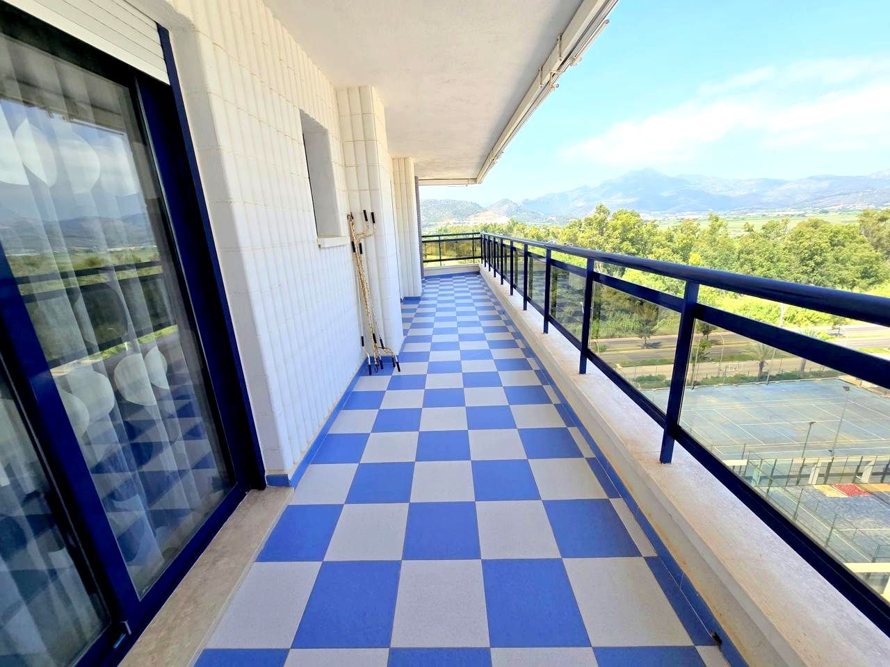 Terraza de Apartamento de alquiler en Gandia con Aire acondicionado, Terraza y Amueblado