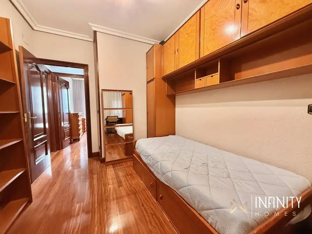 Wohnung mit Aufzug zur Miete in Calle María Díaz de Haro, imagen 9