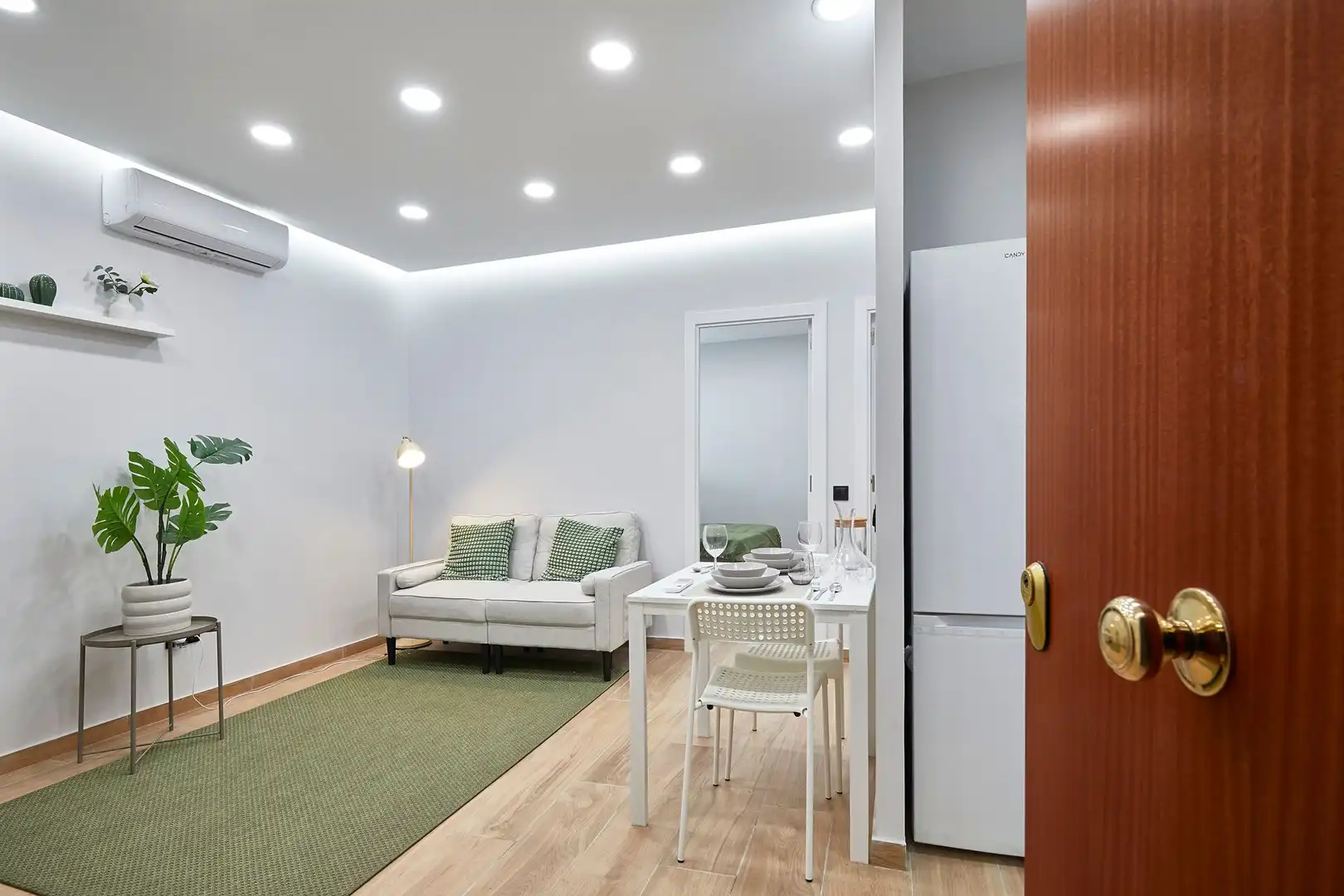 Living room of Flat for sale in Barcelona  with Air Conditioner and Parquet flooring