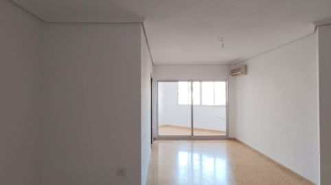 Photo 2 of Flat for sale in C/ Ramon y Cajal, Alberic, Valencia