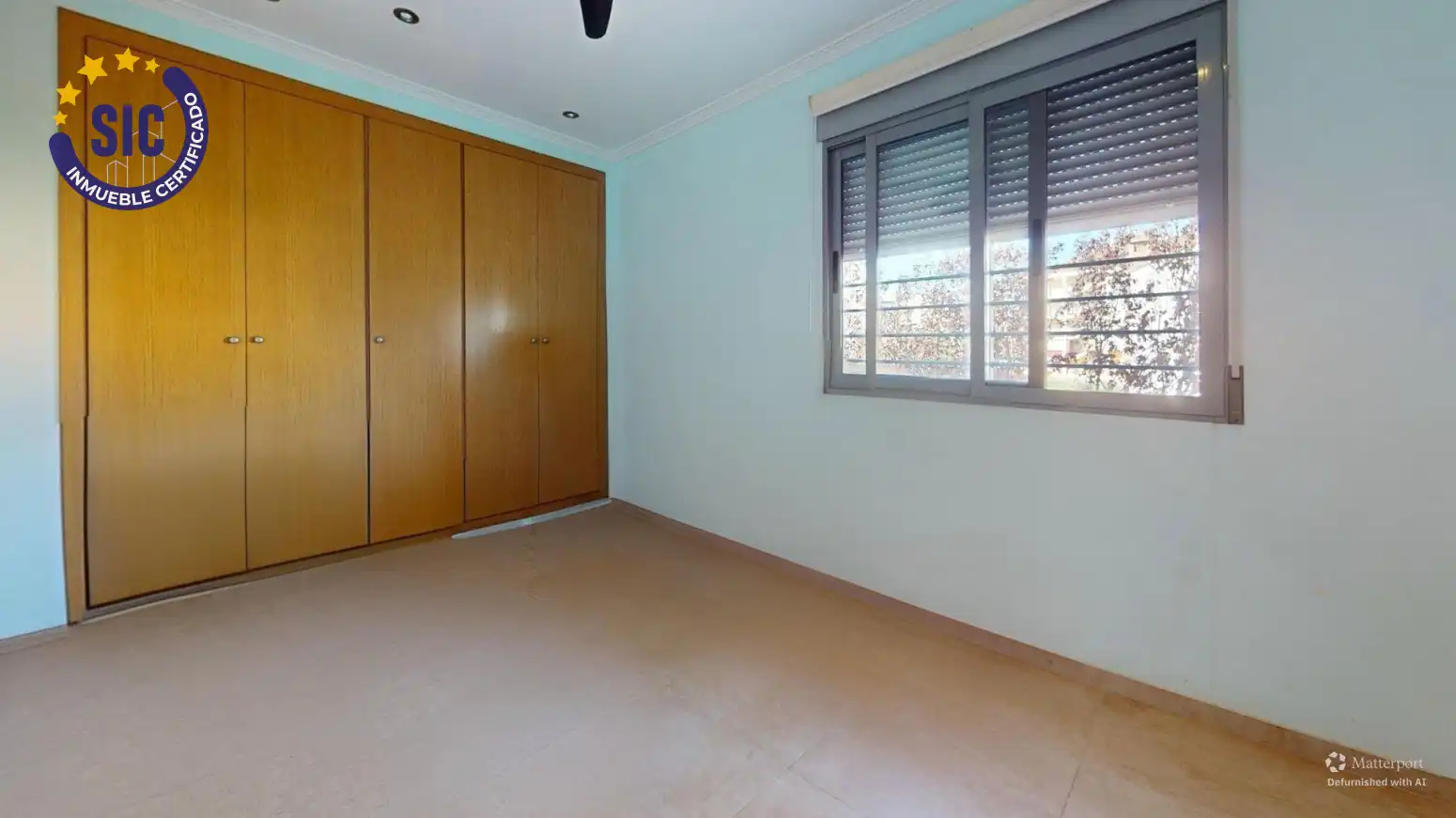 Habitación de Casa o chalet en venta en Sagunto / Sagunt con Aire acondicionado, Calefacción y Jardín privado