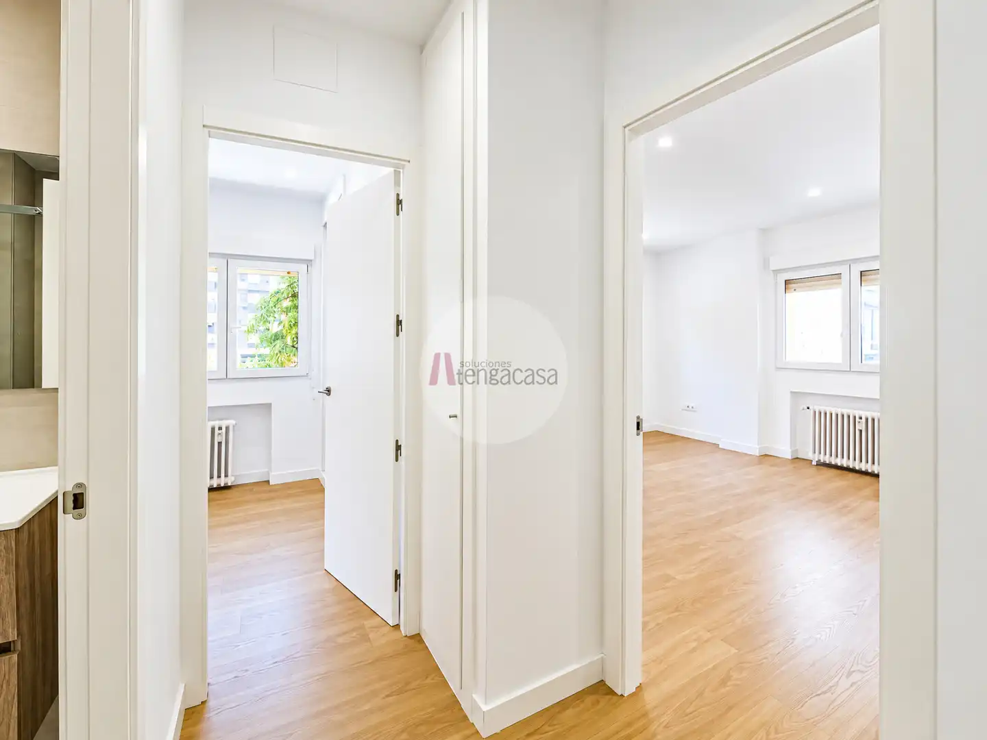 Flat with pool to rent in Calle del Doctor Juan José López Ibor, imagen 24
