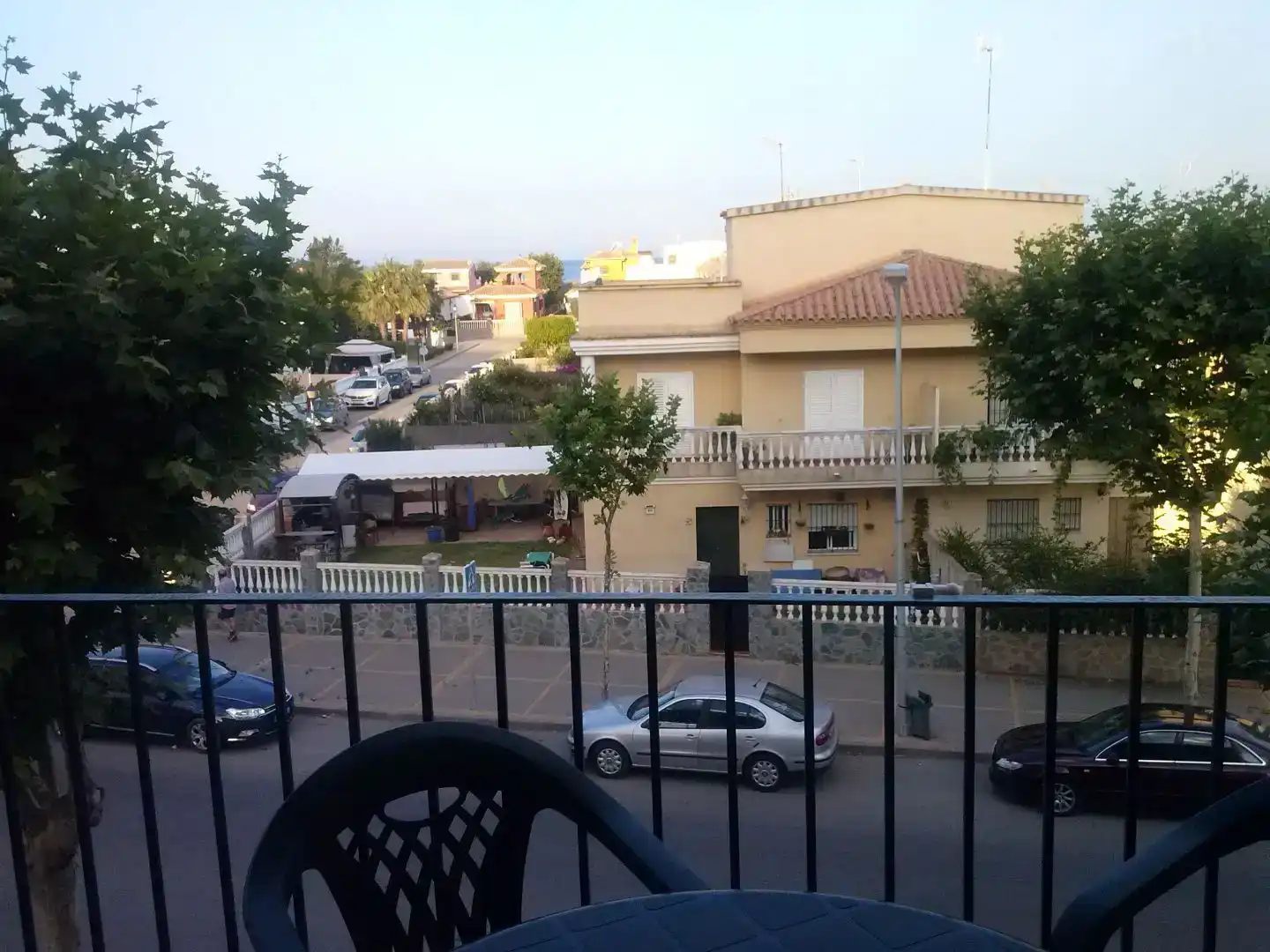 Vista exterior de Pis de lloguer en Chipiona amb Piscina i Moblat