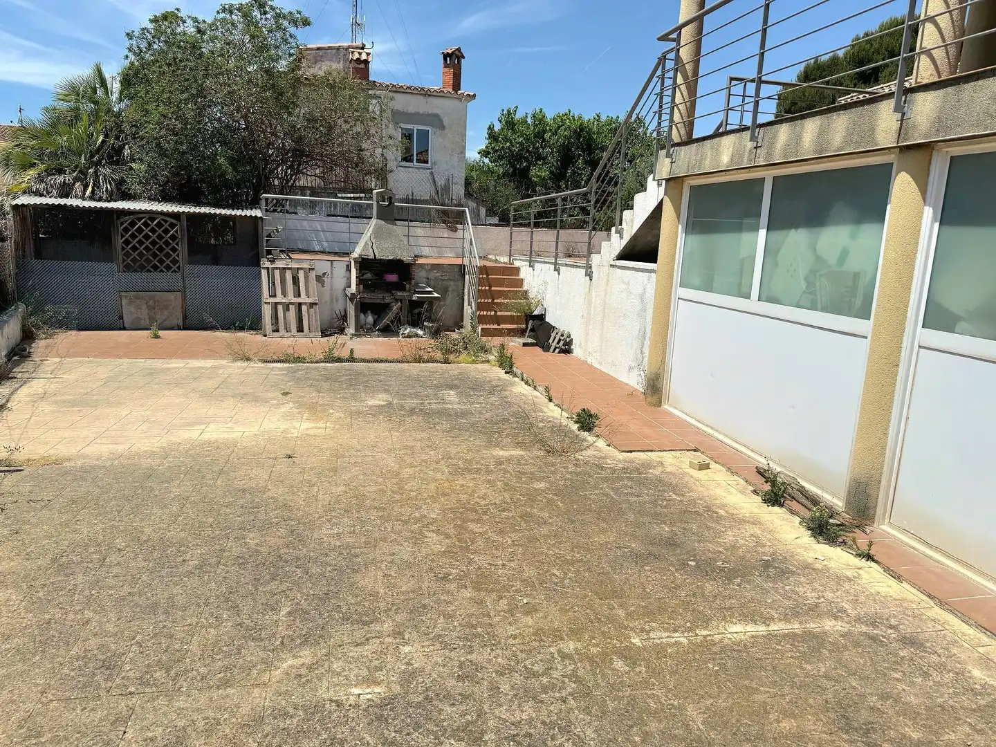 Aparcament de Casa o xalet en venda en Calafell amb Aire condicionat, Calefacció i Jardí privat