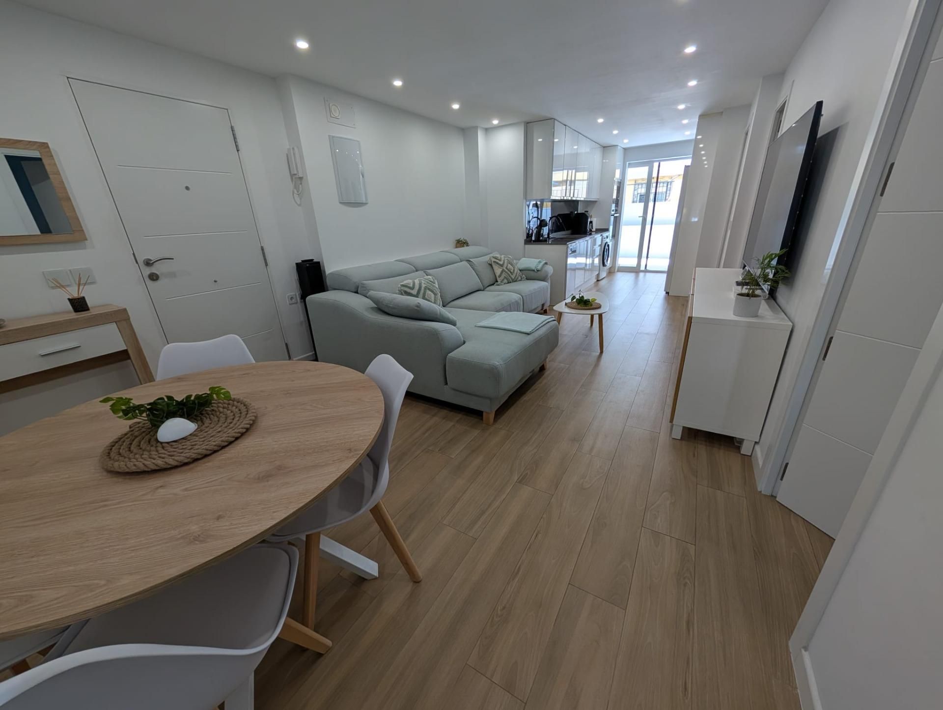 Living room of Flat for sale in  Sevilla Capital  with Terrace