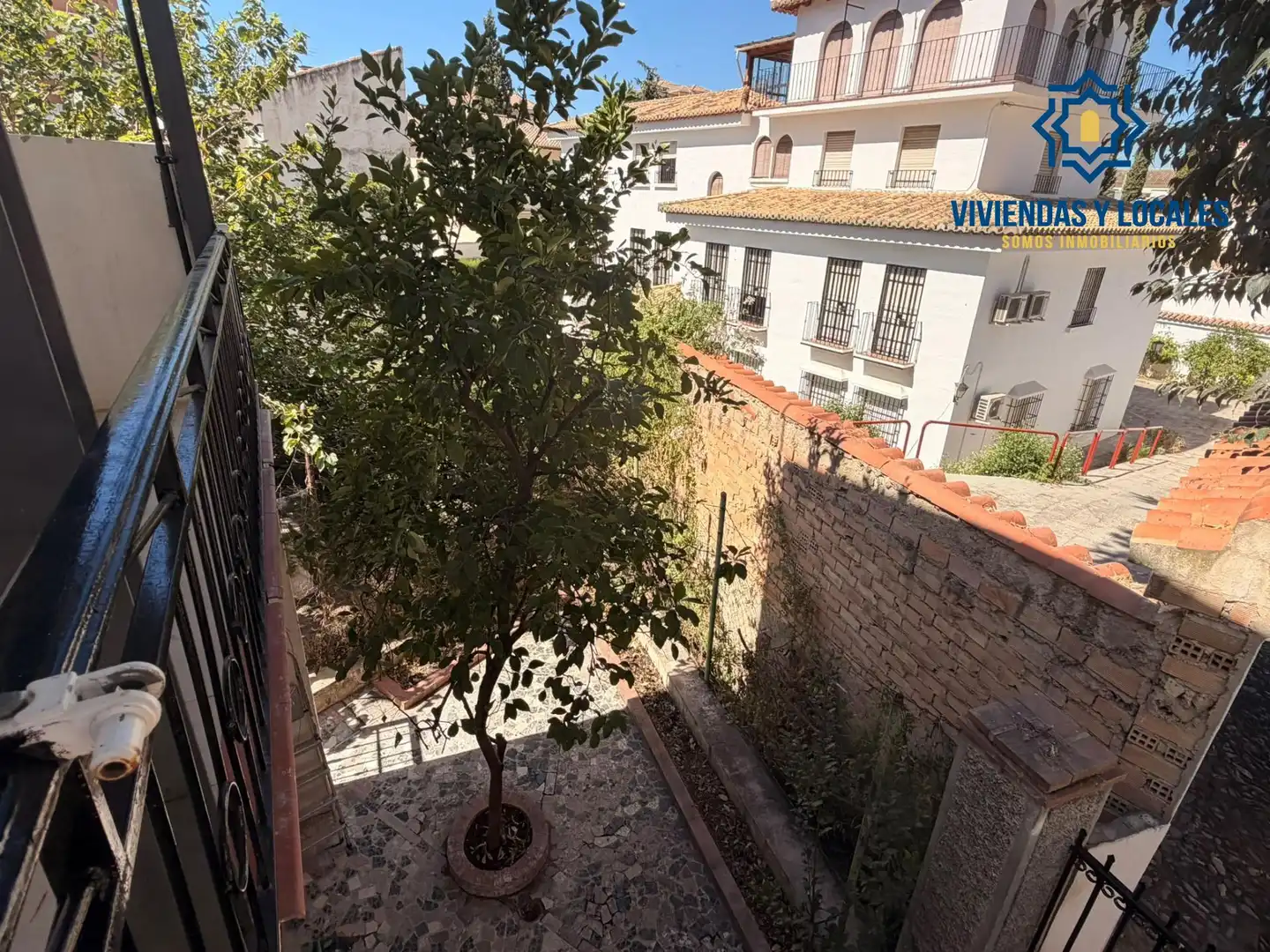 Vista exterior de Casa o chalet de alquiler en Granada con Jardín privado, Terraza y Amueblado