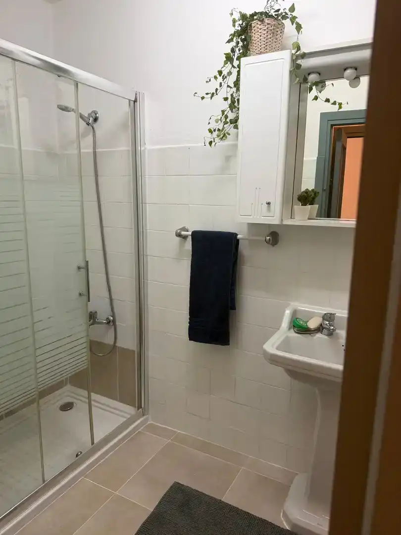 Badezimmer von Wohnung zum Verkauf in Gijón 