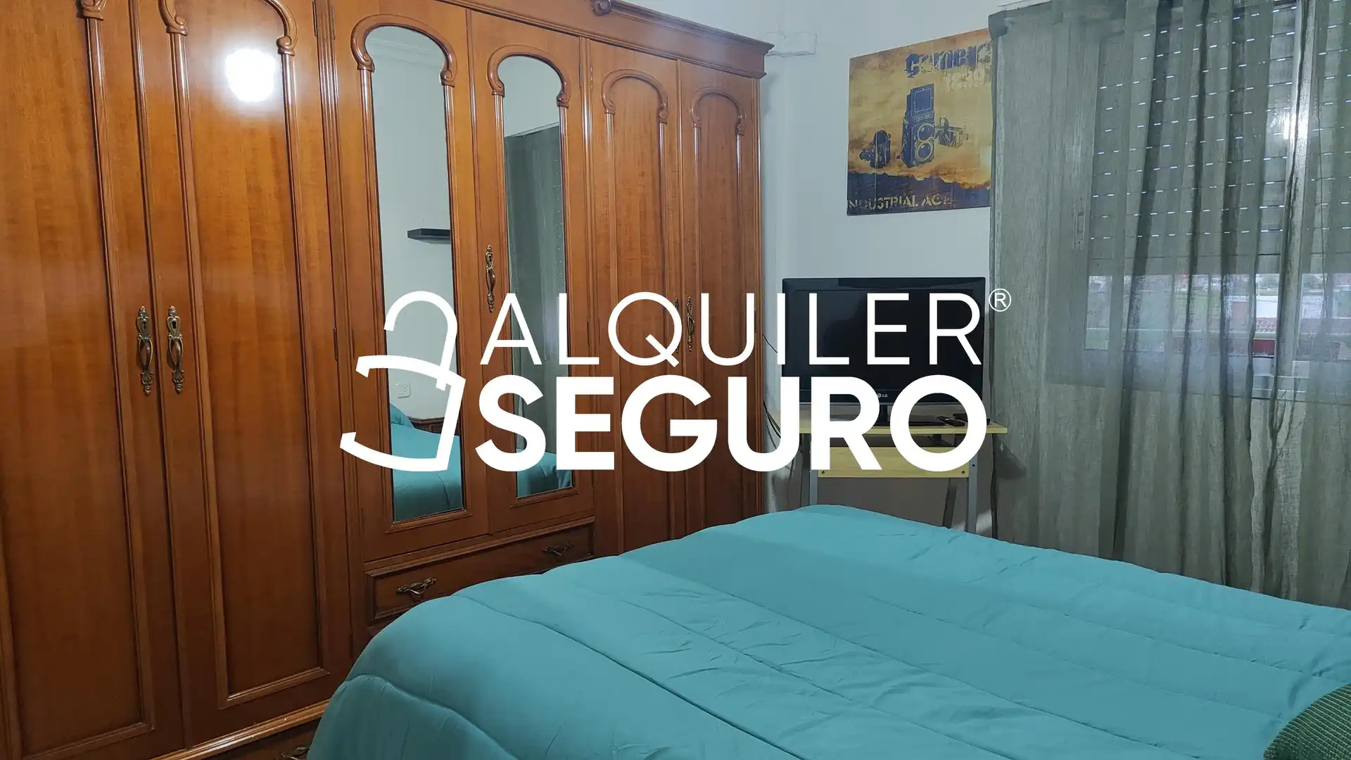 Bedroom of Flat for rent in Córdoba  with Air Conditioner and Furnished