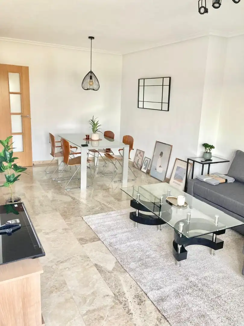 Esszimmer von Wohnungen zur Miete in Sant Joan d'Alacant mit Klimaanlage, Heizung und Möbliert