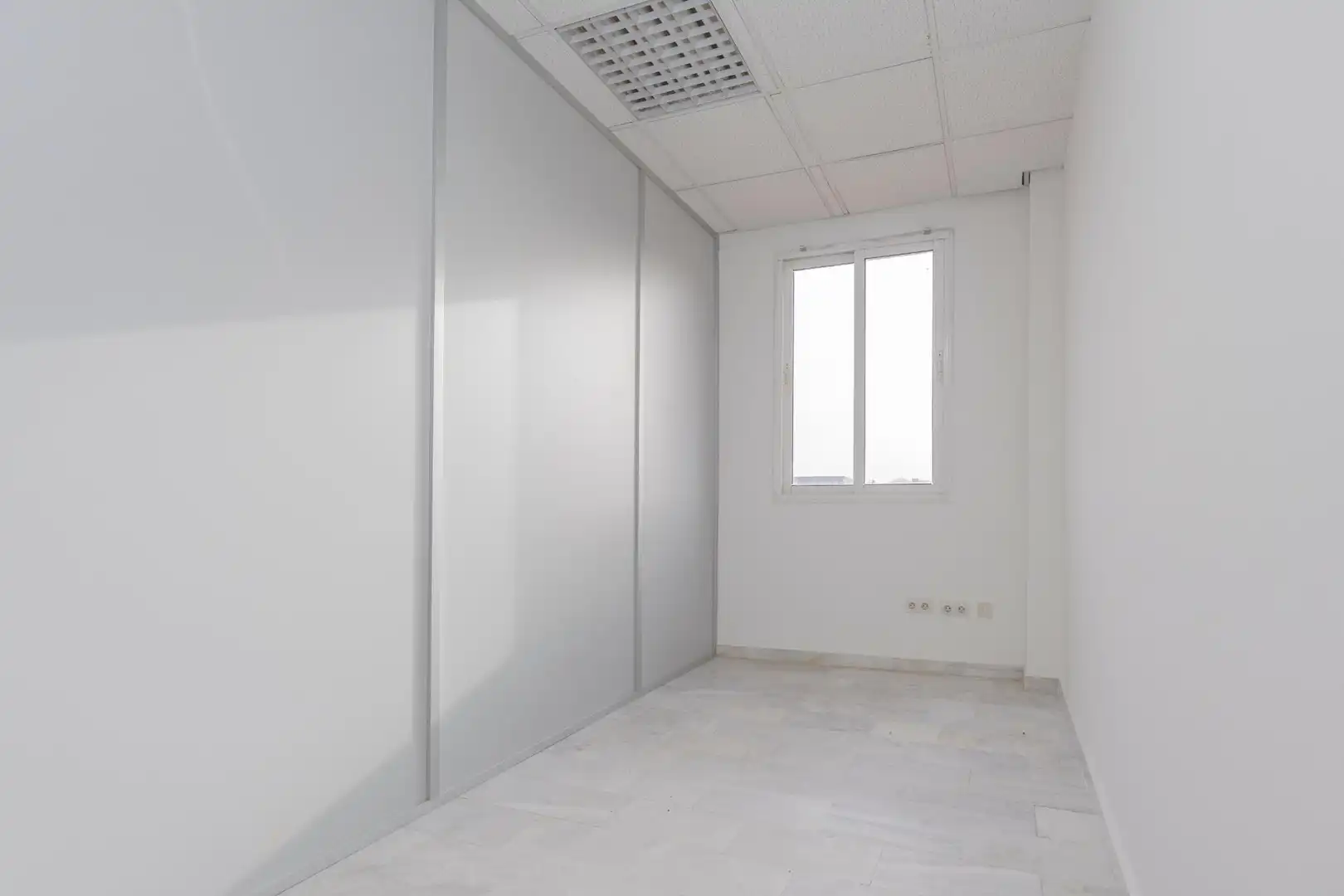 Local en venta en Mairena del Aljarafe con Aire acondicionado