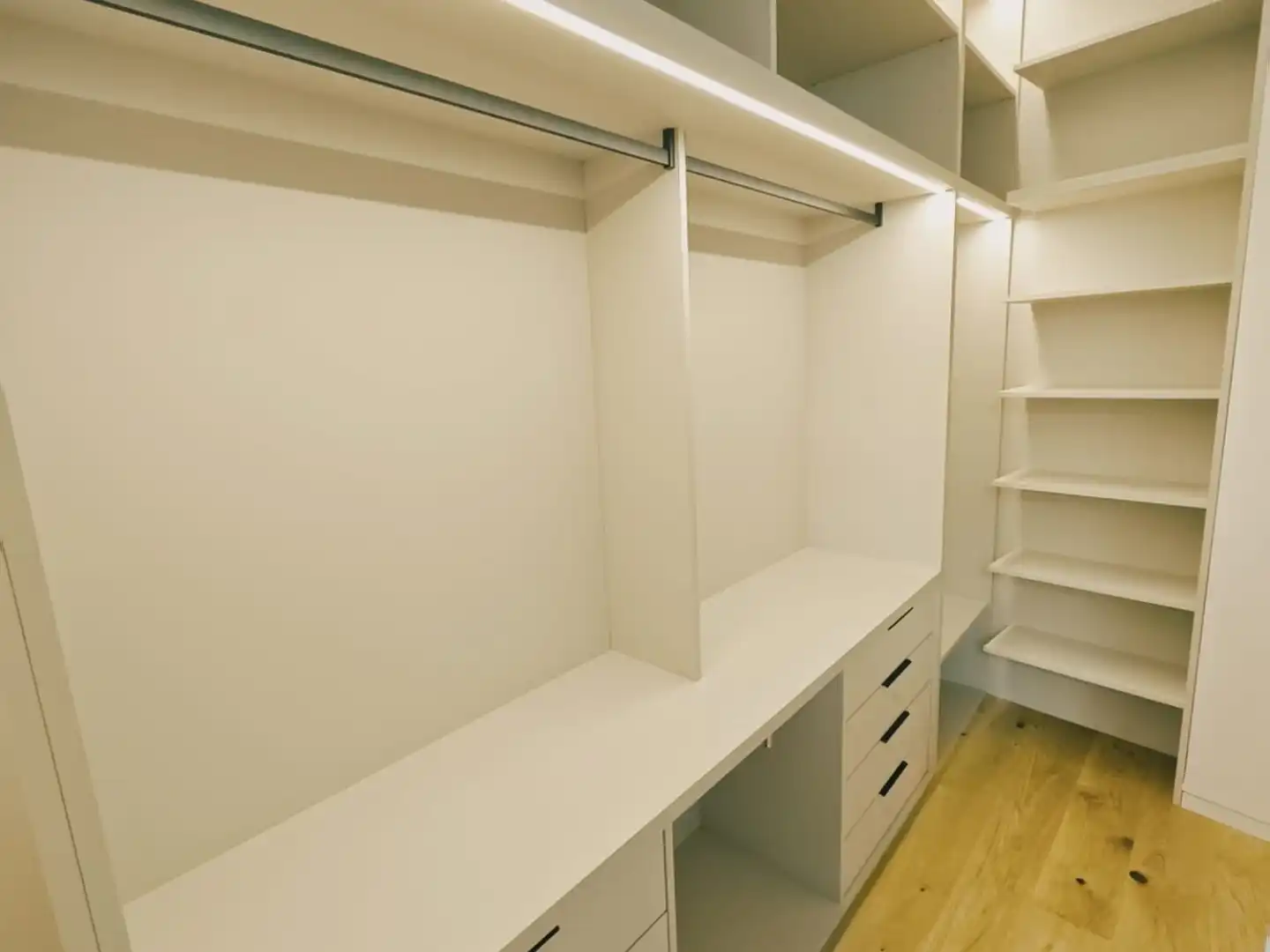 Bedroom of Flat for rent in Murcia  with Air Conditioner, Heating and Washing machine