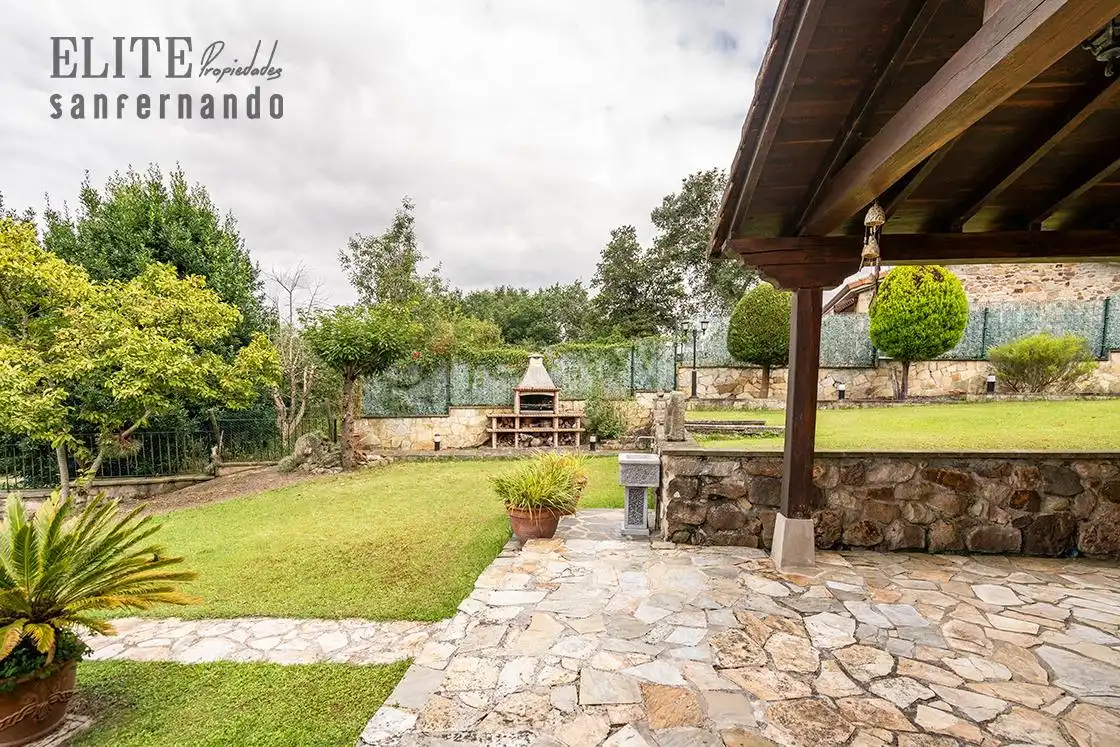 Jardín de Casa o chalet en venta en Santa María de Cayón con Calefacción, Jardín privado y Terraza