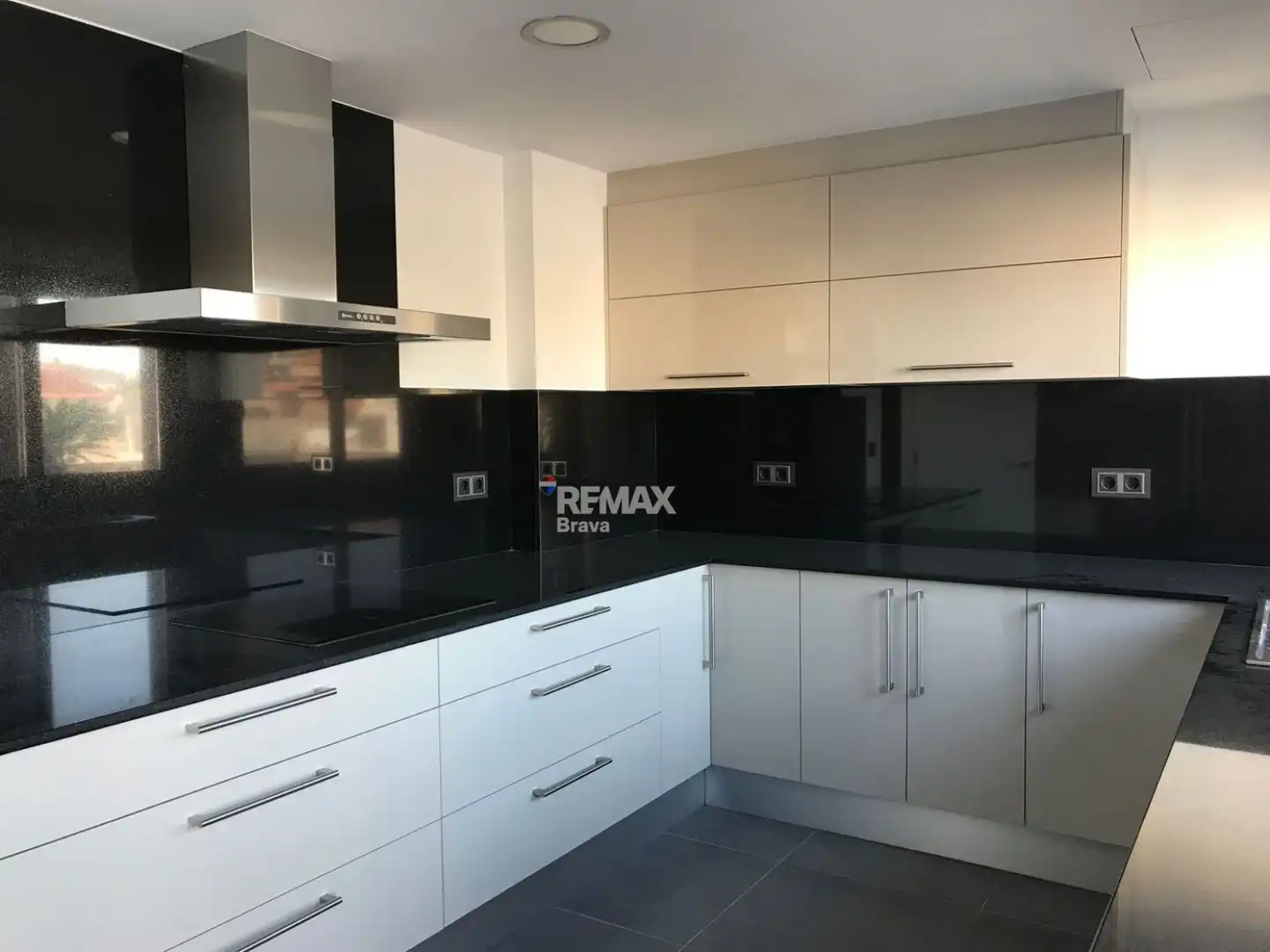 Detached house with terrace for sale in Calle Cap Ponent, imagen 16