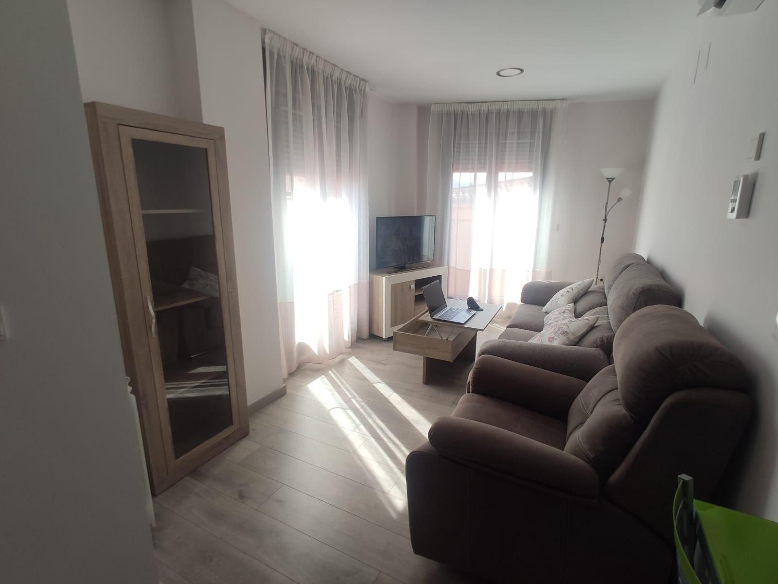 Living room of Flat to rent in Cáceres Capital  with Air Conditioner, Heating and Community pool