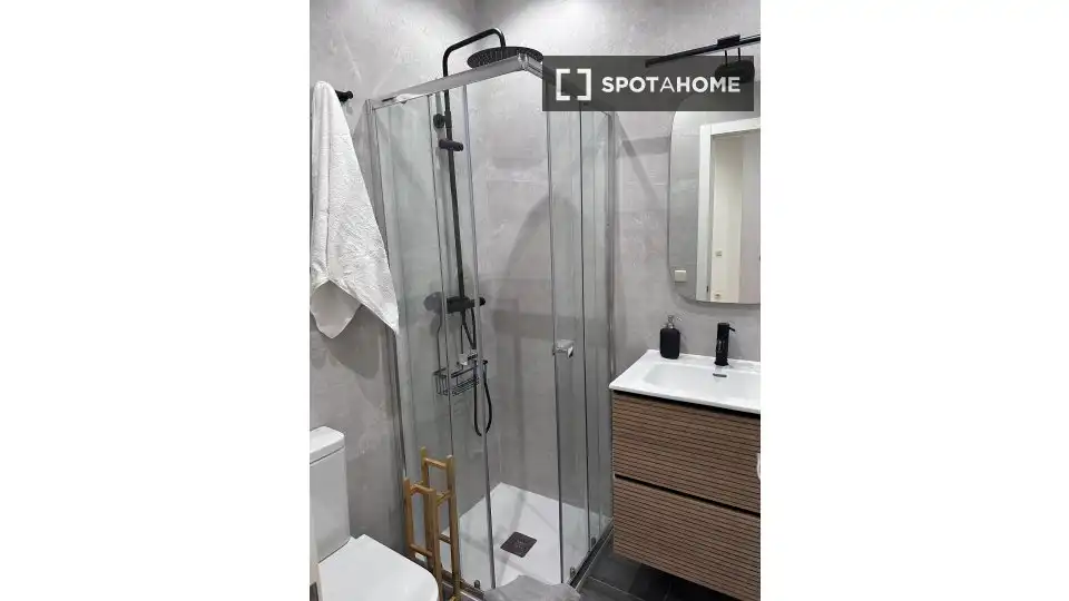Appartamento con terrazza in affitto a Centro, imagen 2