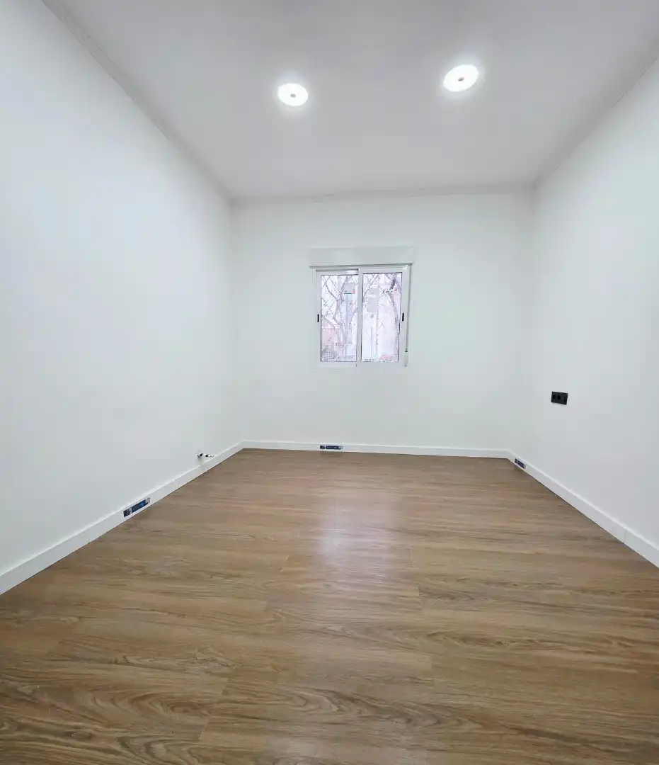 Bedroom of Flat for sale in Barcelona  with Air Conditioner and Heating