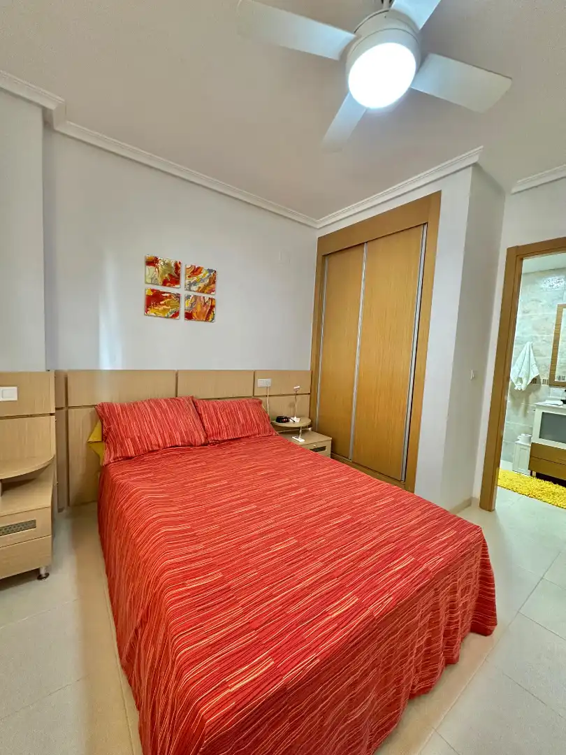 Dormitori de Apartament en venda en Oropesa del Mar / Orpesa amb Aire condicionat, Calefacció i Moblat