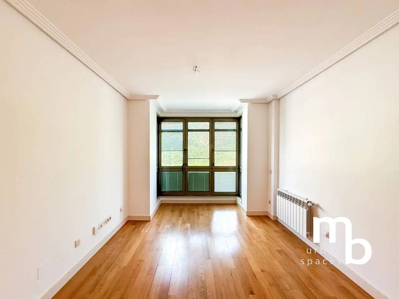 Flat for rent in  Madrid Capital  with Air Conditioner, Heating and Terrace