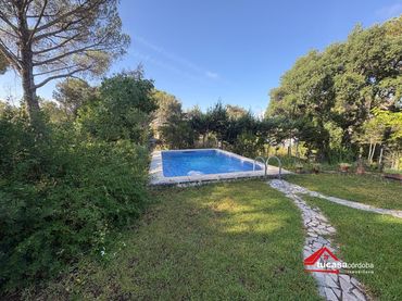 Maison rustique avec piscine à vendre à Periurbano Oeste - Sierra