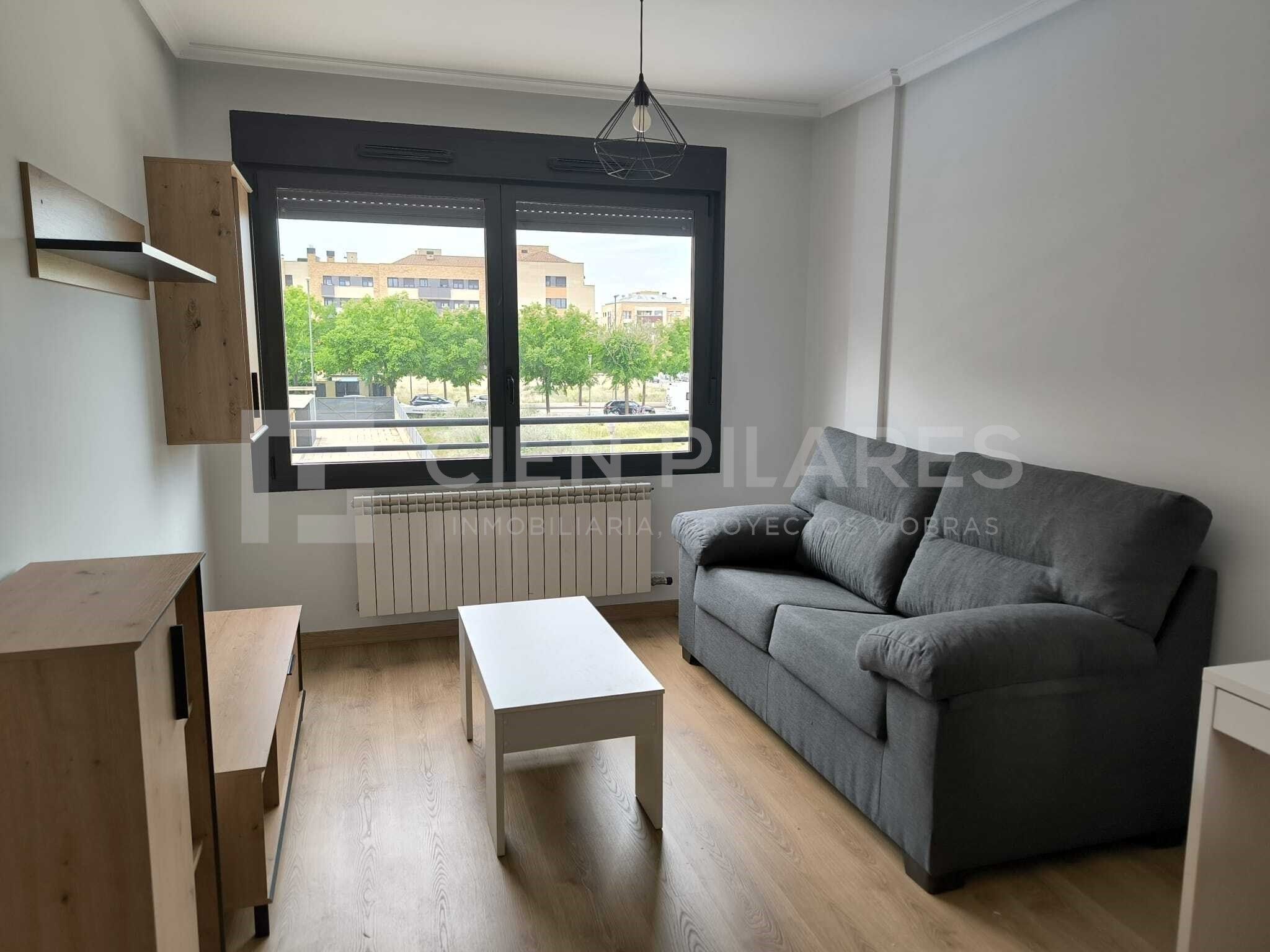 Living room of Flat to rent in  Logroño  with Heating, Swimming Pool and Furnished