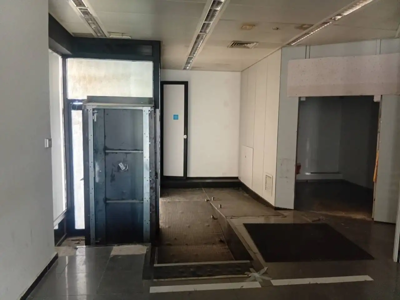 Gewerbefläche zur Miete in Sud, imagen 2
