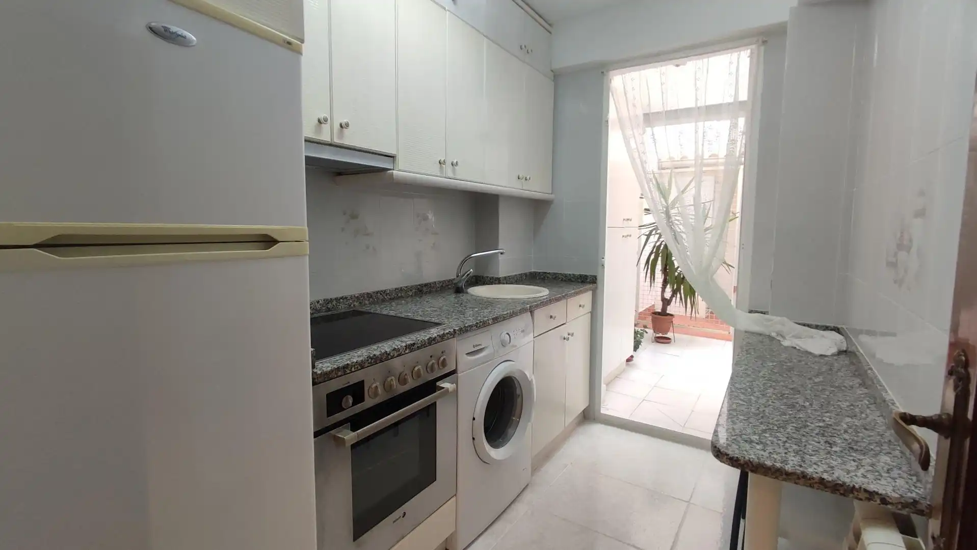 Cocina de Piso de alquiler en Zaragoza con Aire acondicionado, Calefacción y Terraza