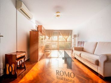 Flat for sale in Plaza de Federico García Lorca