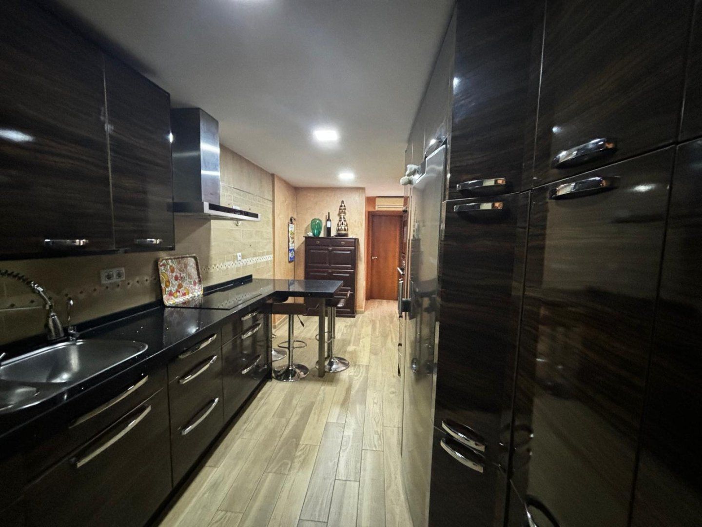 Cocina de Casa adosada en venta en La Rinconada con Aire acondicionado, Calefacción y Terraza