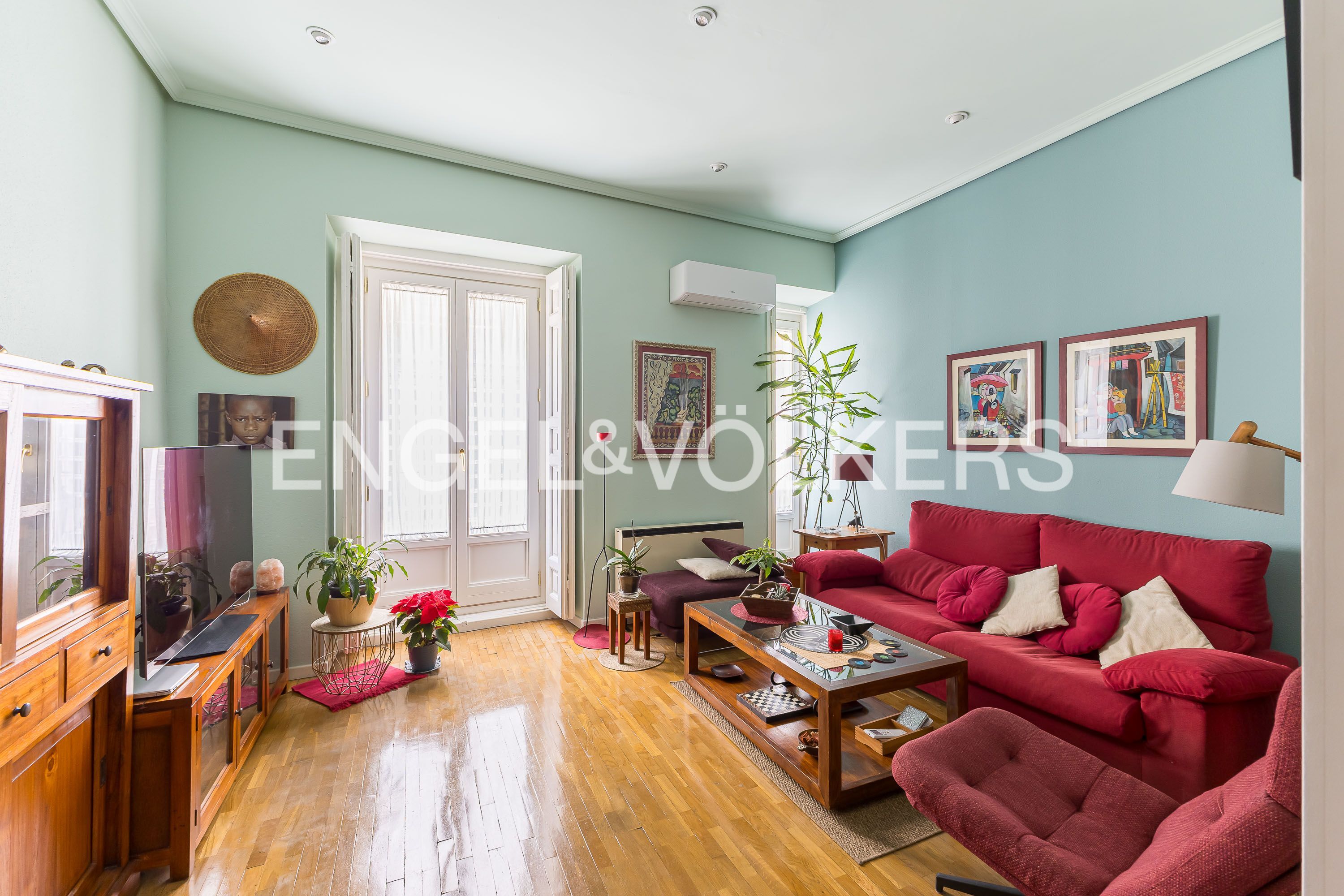 Sala de estar de Apartamento en venta en  Madrid Capital con Aire acondicionado, Calefacción y Parquet