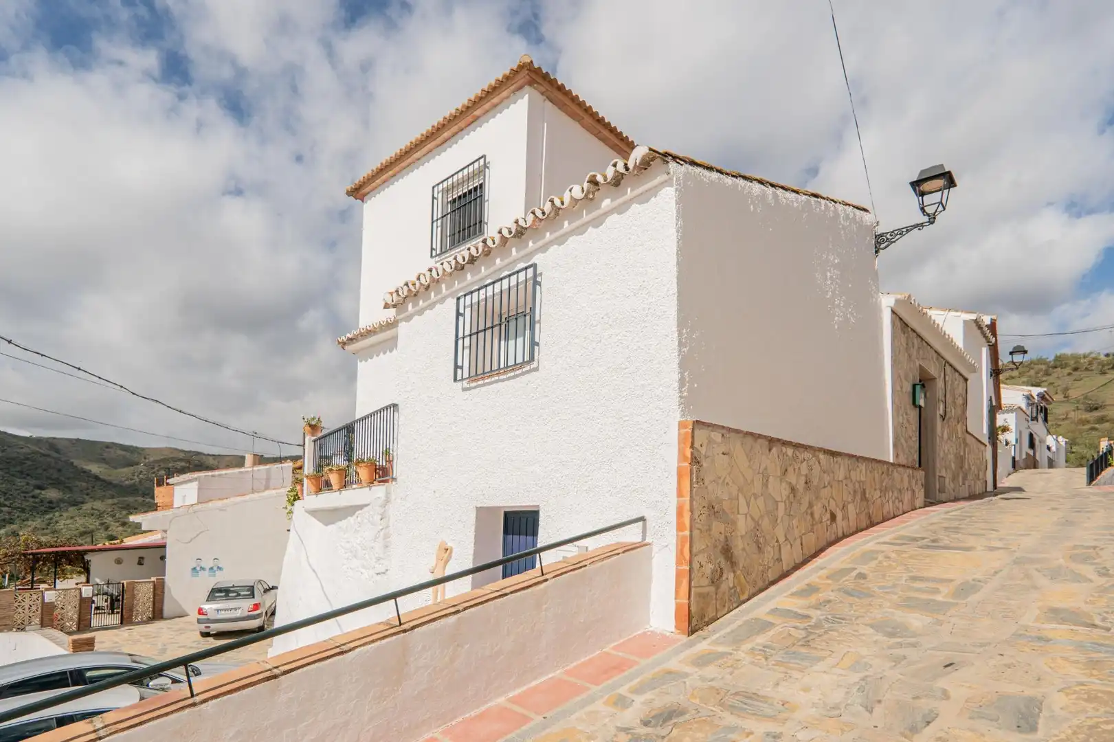 Exterior view of Houses for sale in Macharaviaya  with Air Conditioner and Terrace