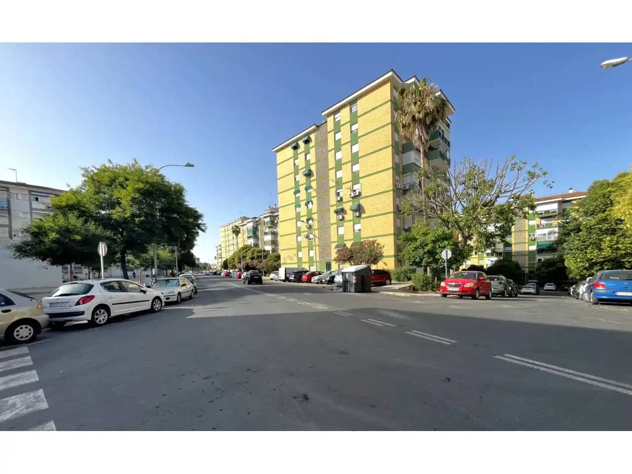 Vista exterior de Piso en venta en Huelva con Terraza