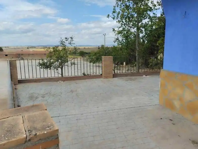 Terraza de Local en venta en Romanos