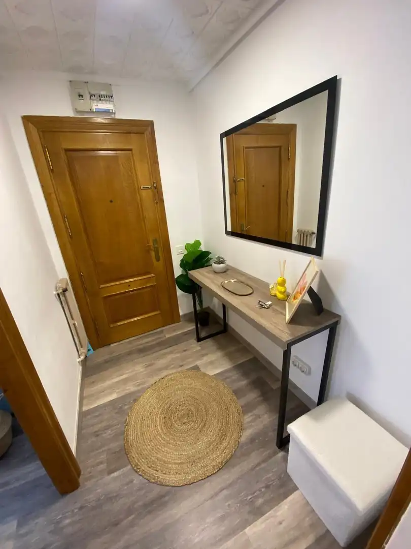 Piso de alquiler en Oviedo  con Calefacción