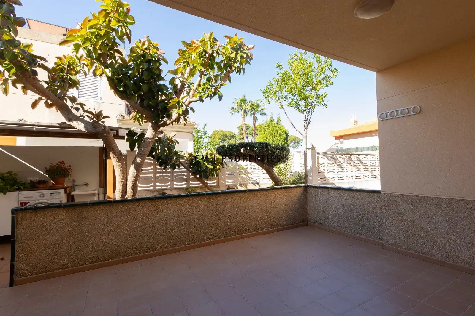 Terrace of Detached homes for sale in Sagunto / Sagunt  with Air Conditioner, Terrace and Oven