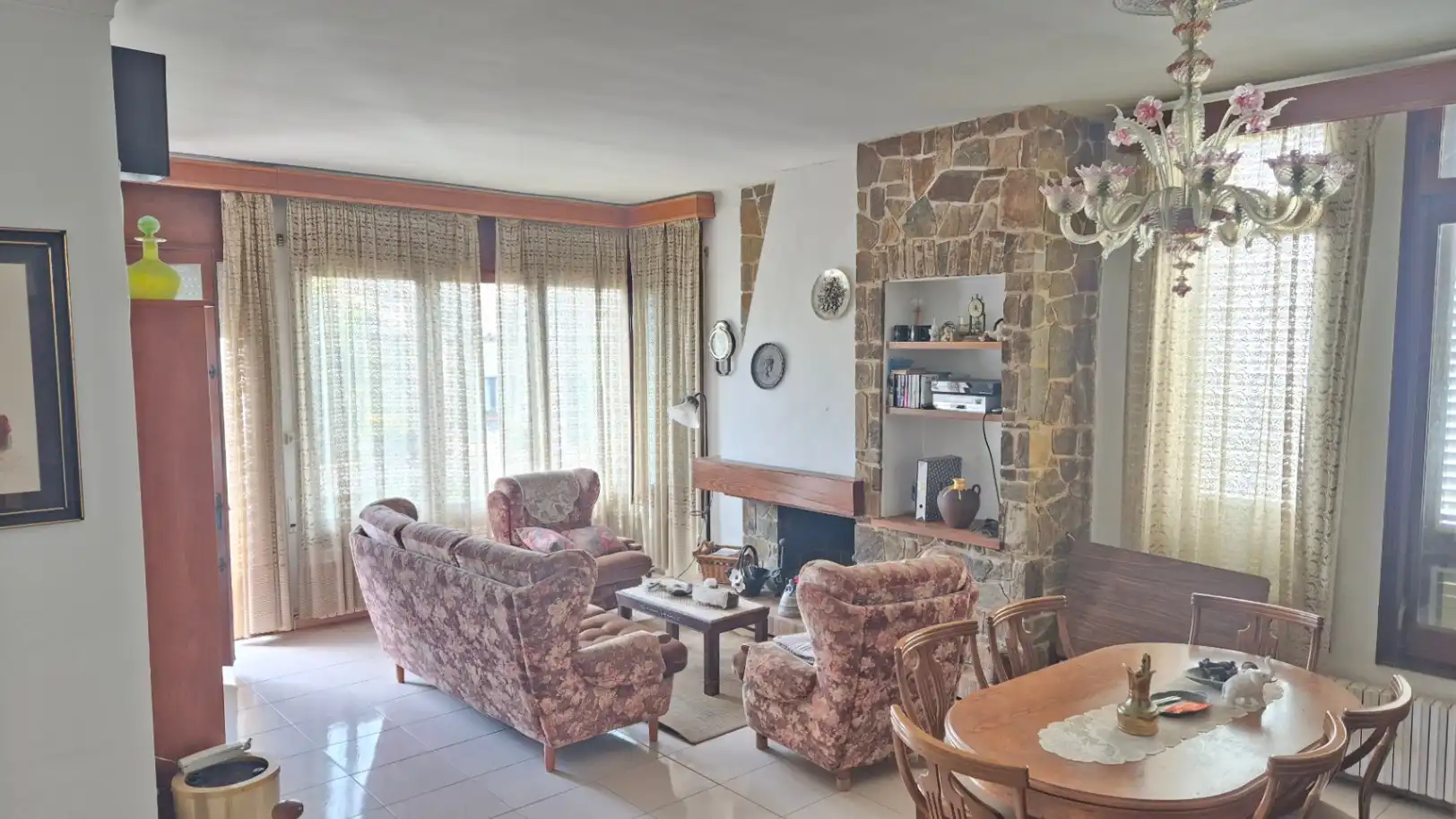 Sala d'estar de Finca rústica en venda en Palafrugell amb Aire condicionat, Calefacció i Jardí privat