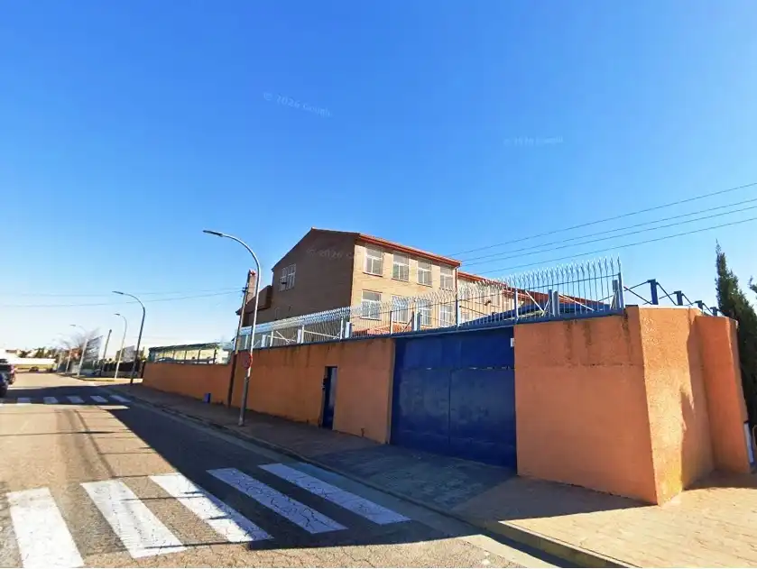 Exterior view of Houses for sale in Casarrubios del Monte  with Air Conditioner, Heating and Private garden