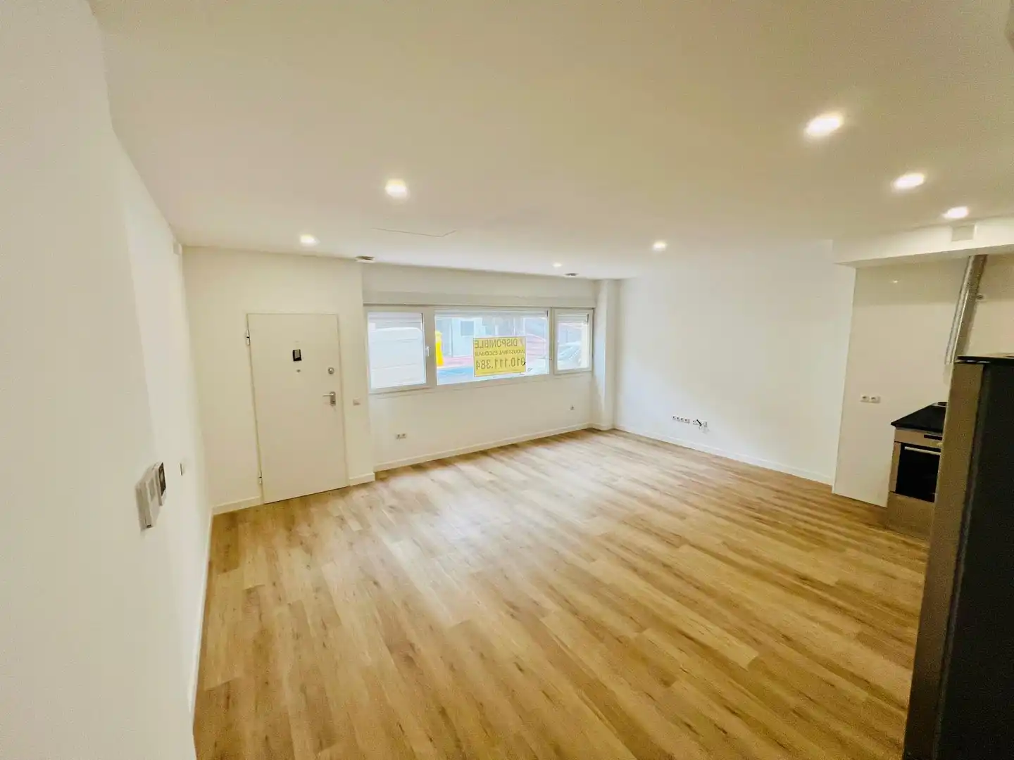 Ground floor for sale in Arganda del Rey  with Air Conditioner, Oven and Alarm