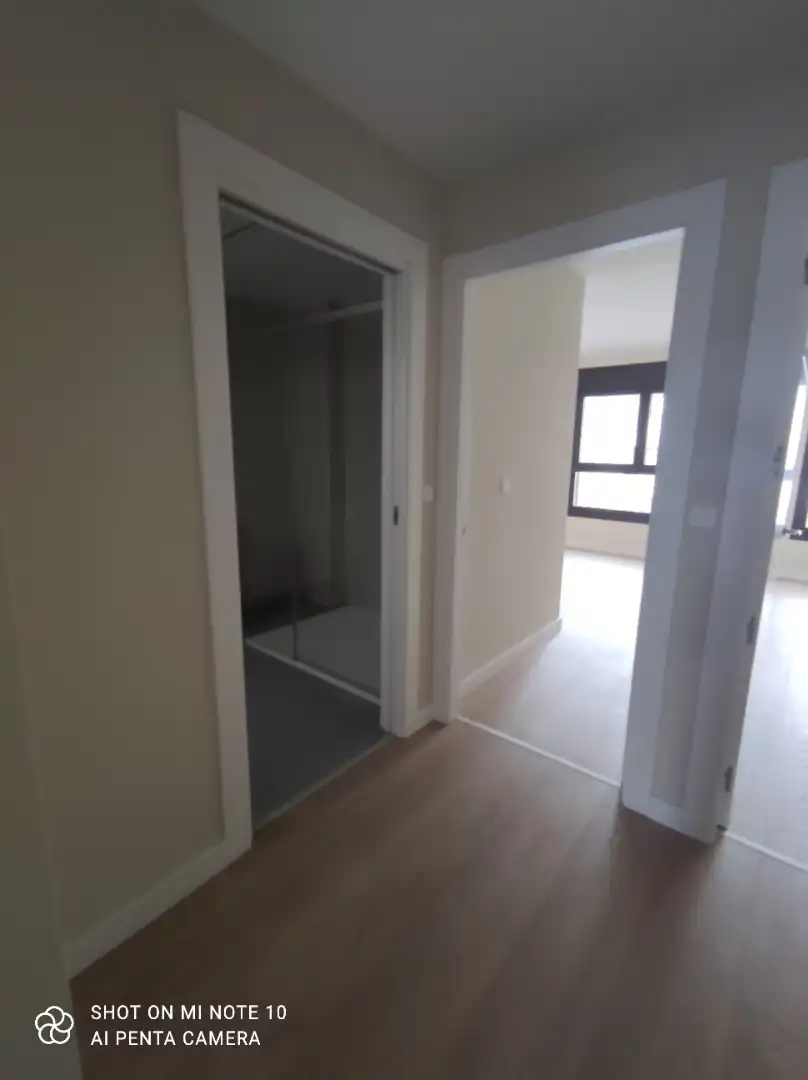 Piso en venta en A Coruña Capital  con Calefacción, Parquet y Terraza