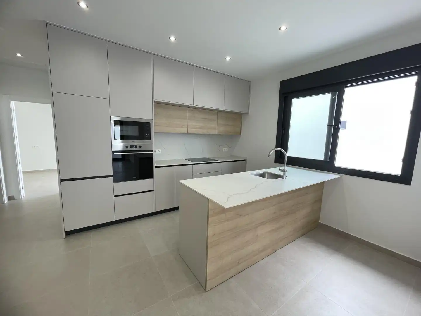 Cocina de Casa o chalet en venta en Almoradí con Aire acondicionado, Jardín privado y Terraza