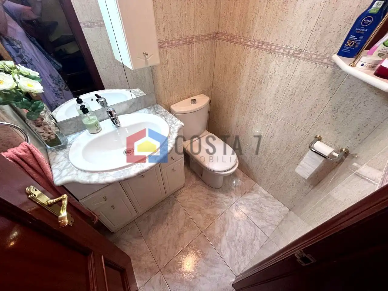 Baño de Planta baja en venta en Noja con Calefacción y Terraza