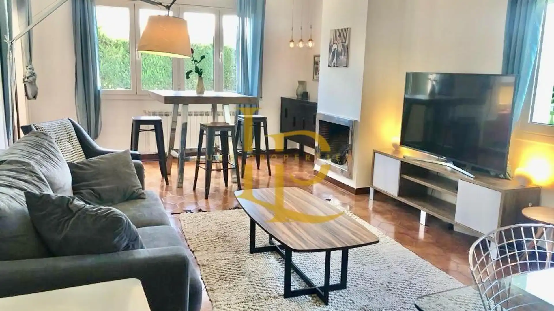 Casa adosada en venda a Els Avets - Can Serrafossà - Ximelis