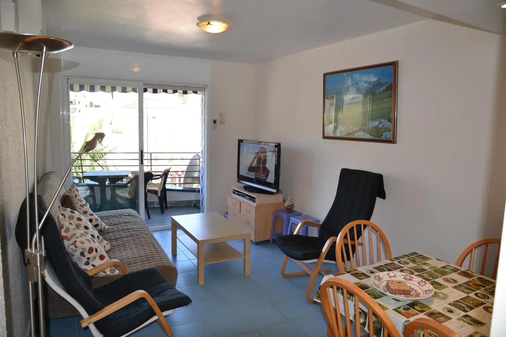 Living room of Flat for sale in L'Estartit  with Air Conditioner, Heating and Washing machine